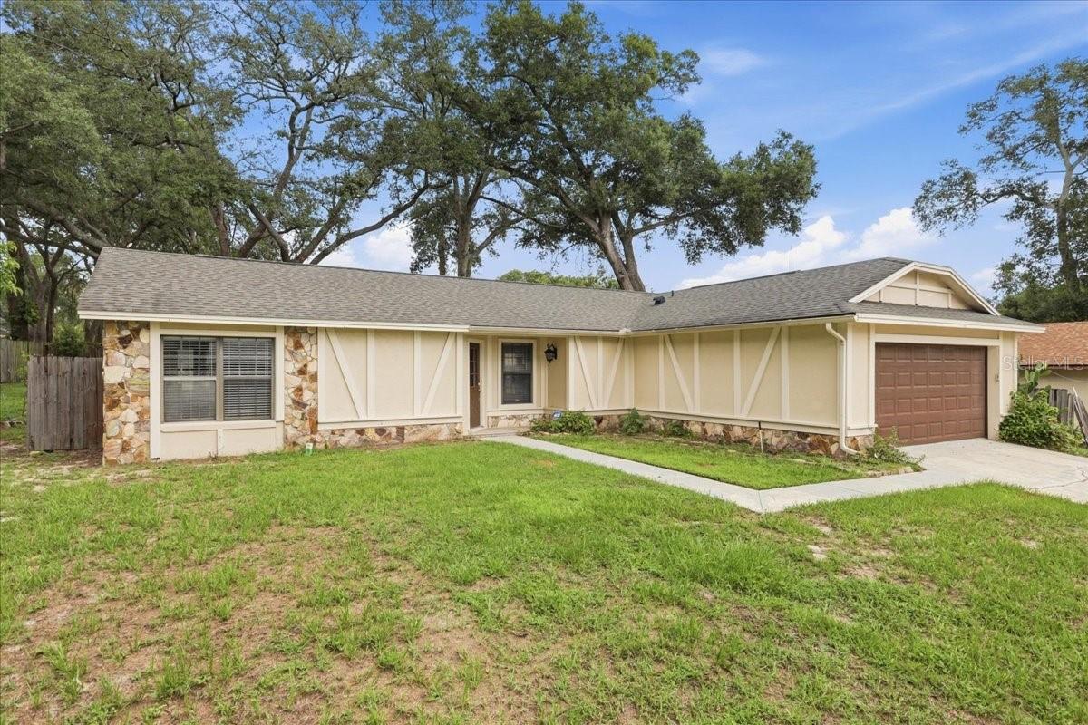 5045 Catspaw Ct Property Photo 1