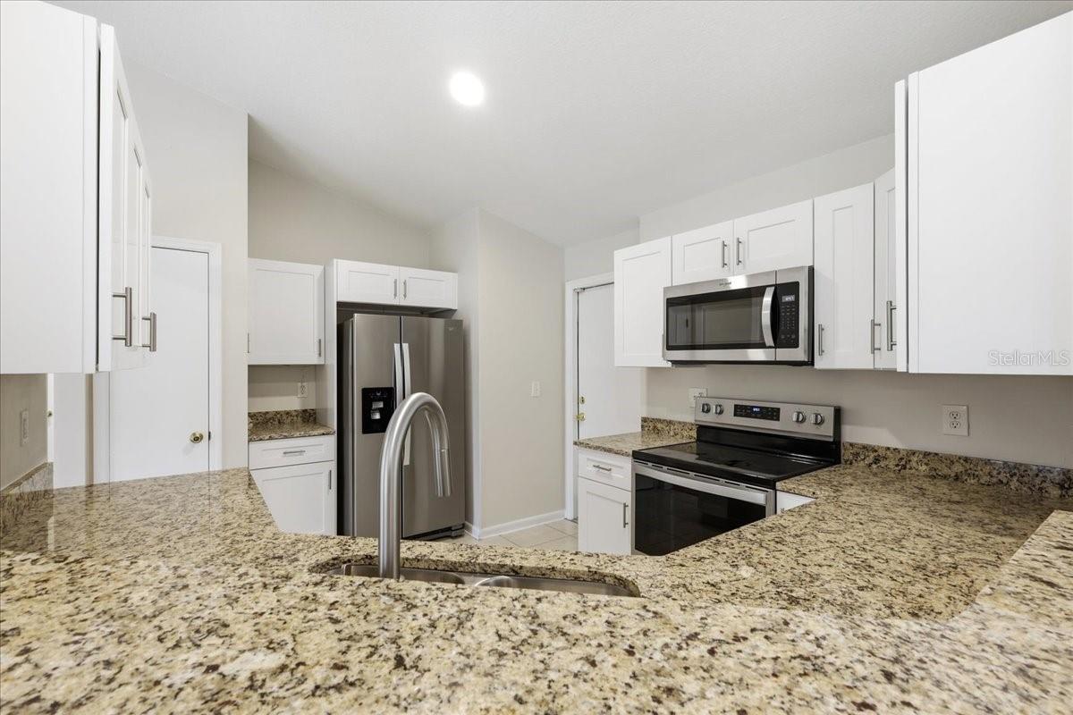 5045 Catspaw Ct Property Photo 19