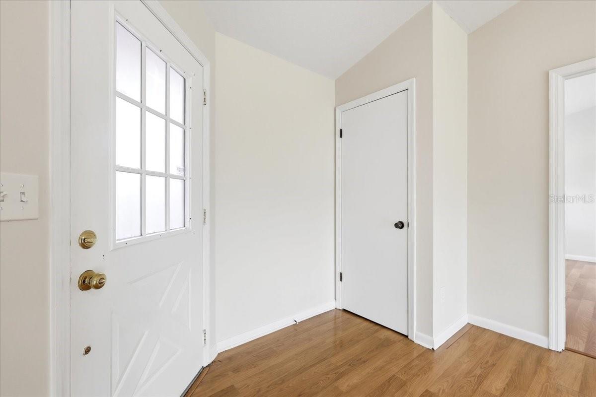 5045 Catspaw Ct Property Photo 22