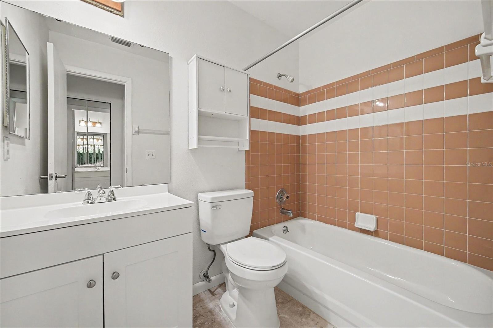 2362 Whitehorse St Property Photo 19