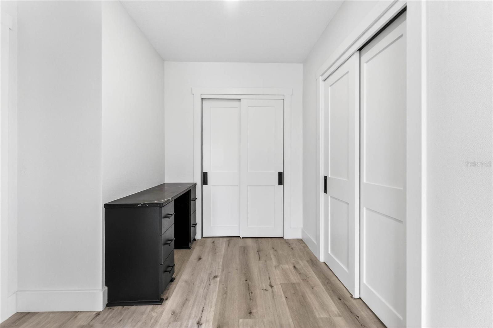 319 Midway Is Property Photo 35