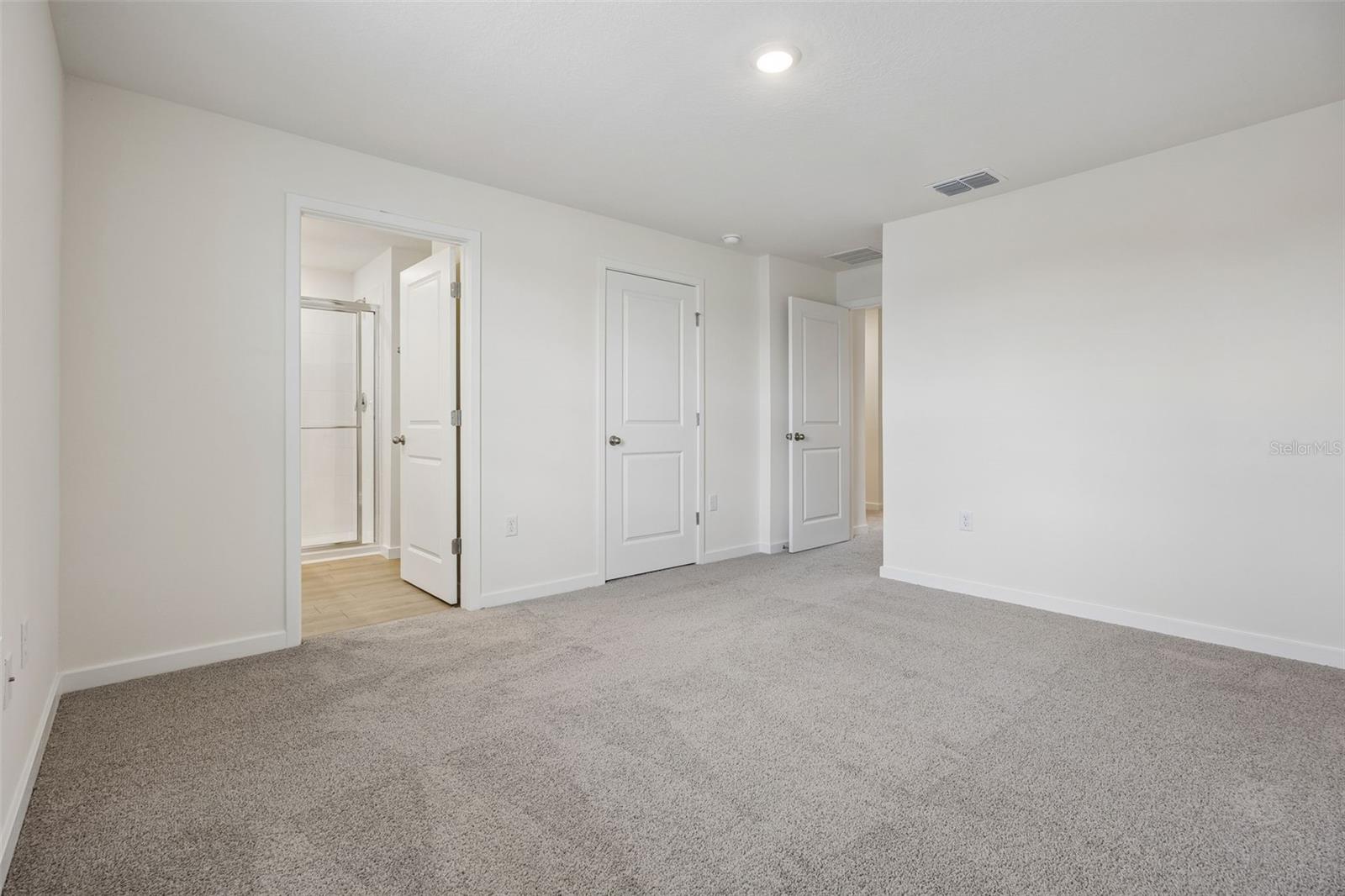 16570 Barbours Creek Way Property Photo 11