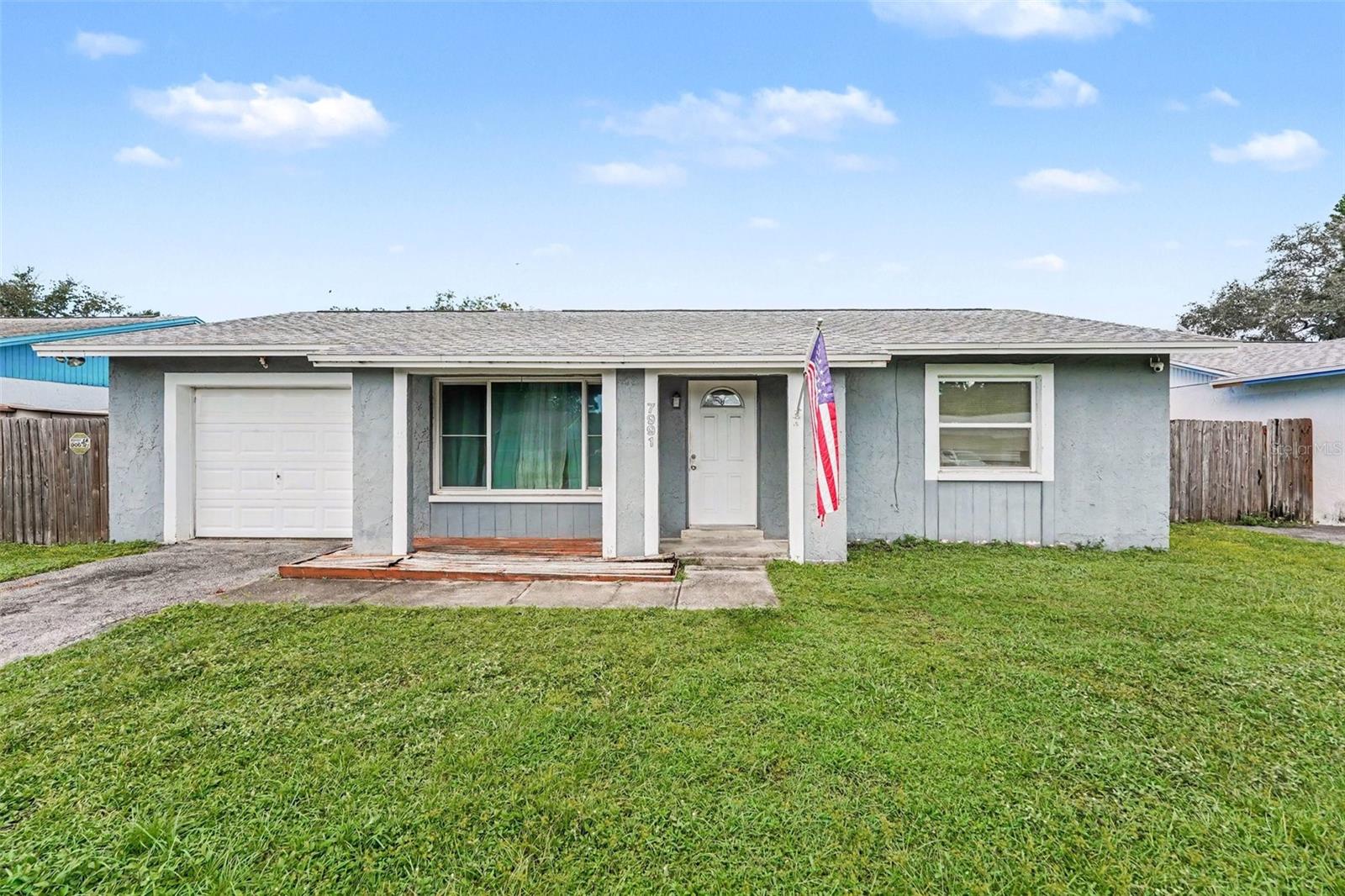 7991 Aberdeen Cir Property Photo 1