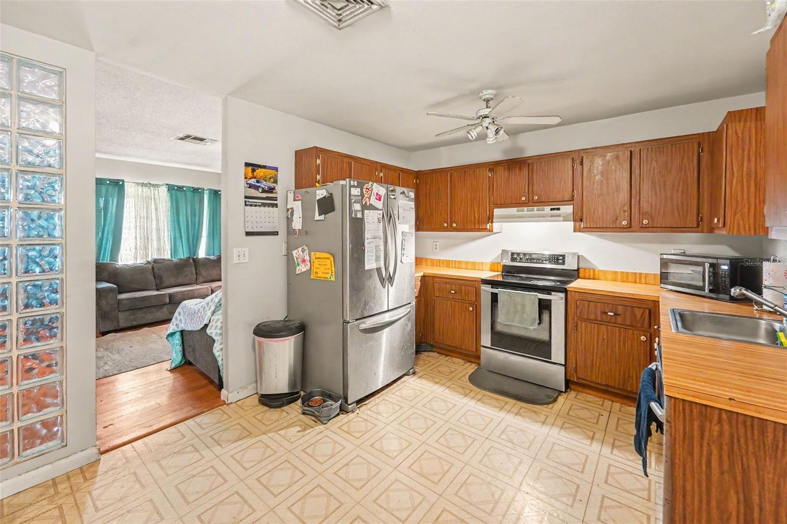 7991 Aberdeen Cir Property Photo 4