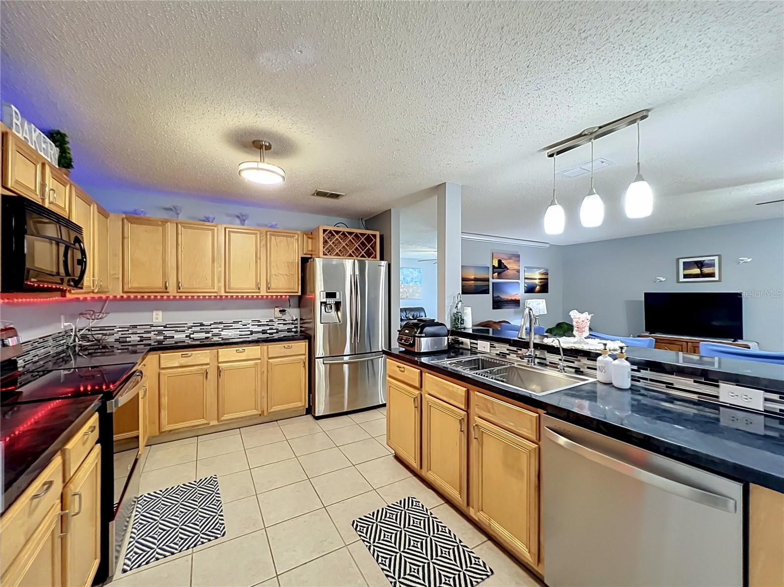 8307 Lainie Ln Property Photo 10