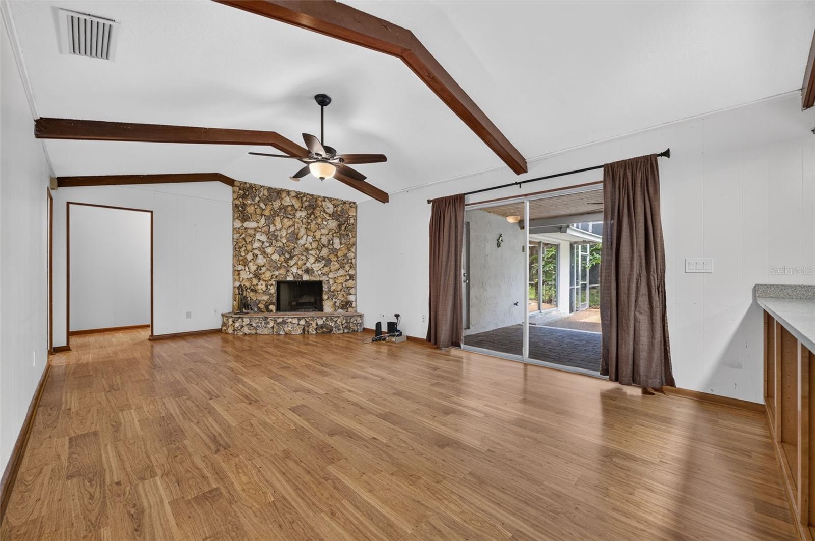 204 Riverbend Blvd Property Photo 15