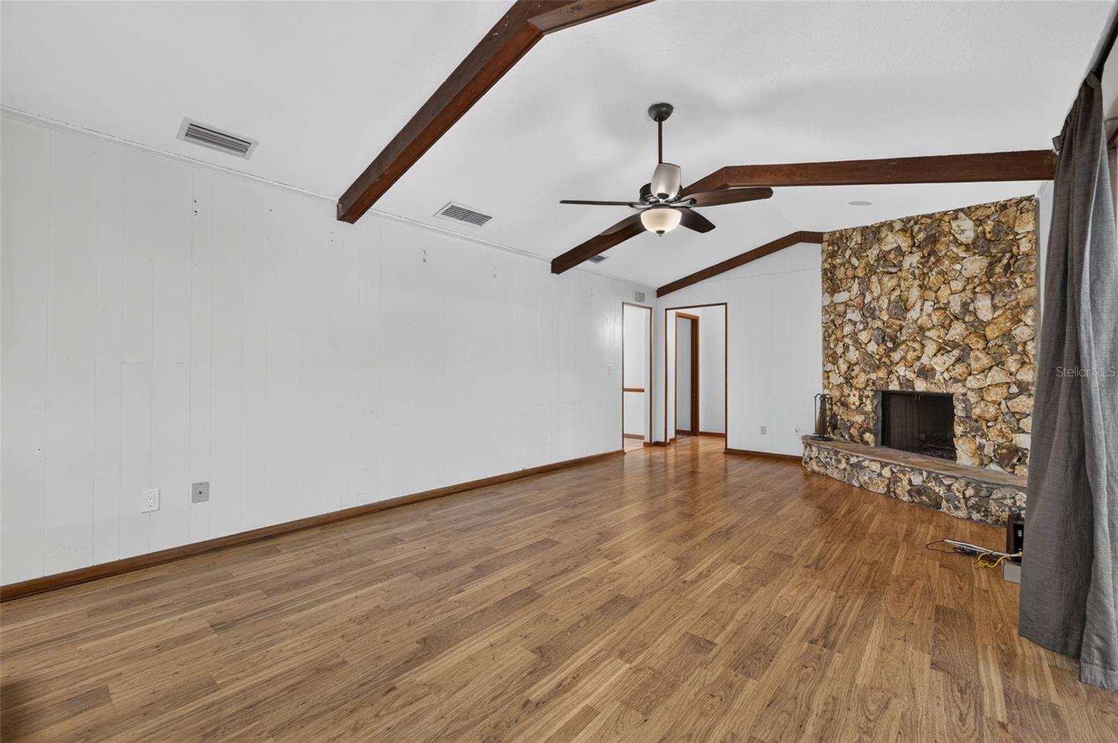204 Riverbend Blvd Property Photo 16