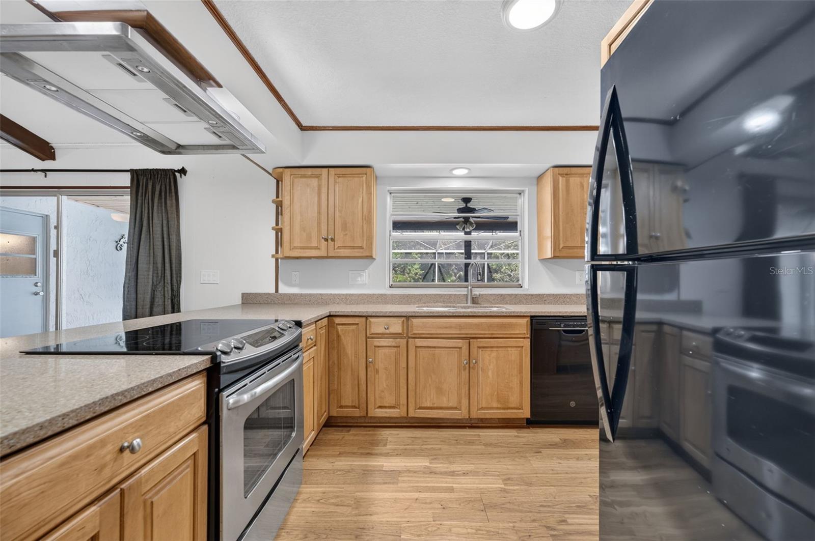 204 Riverbend Blvd Property Photo 17