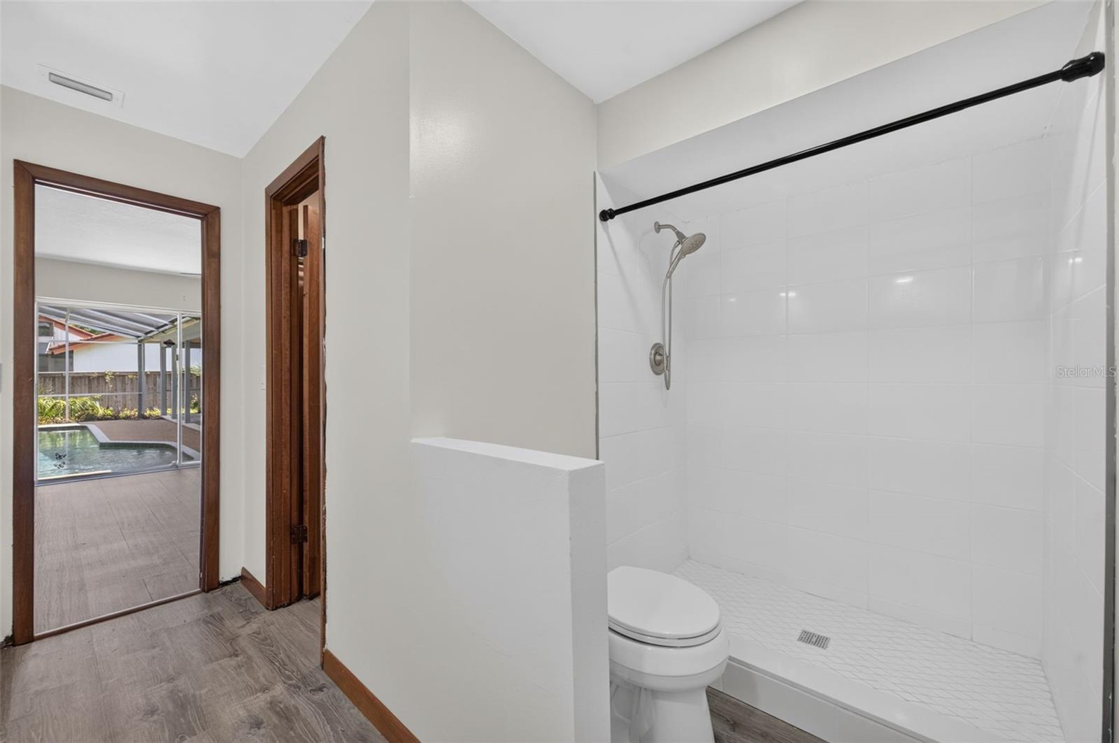 204 Riverbend Blvd Property Photo 32
