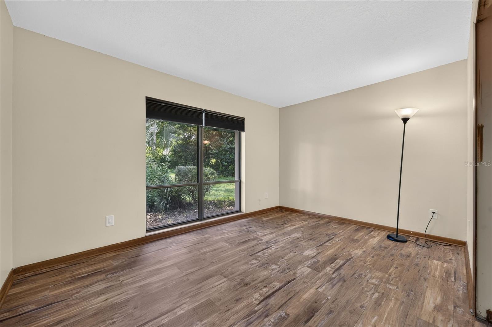 204 Riverbend Blvd Property Photo 36