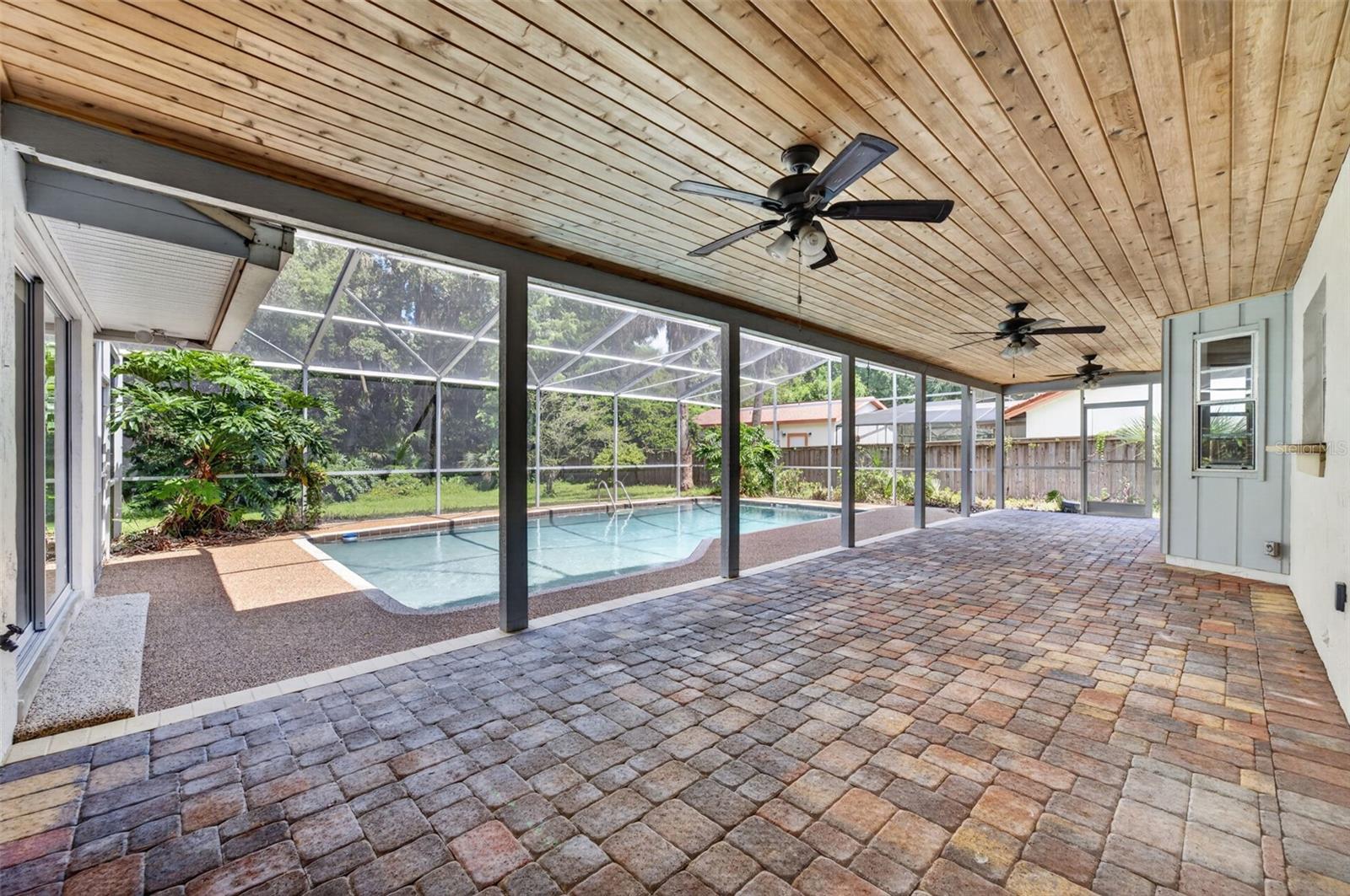 204 Riverbend Blvd Property Photo 39