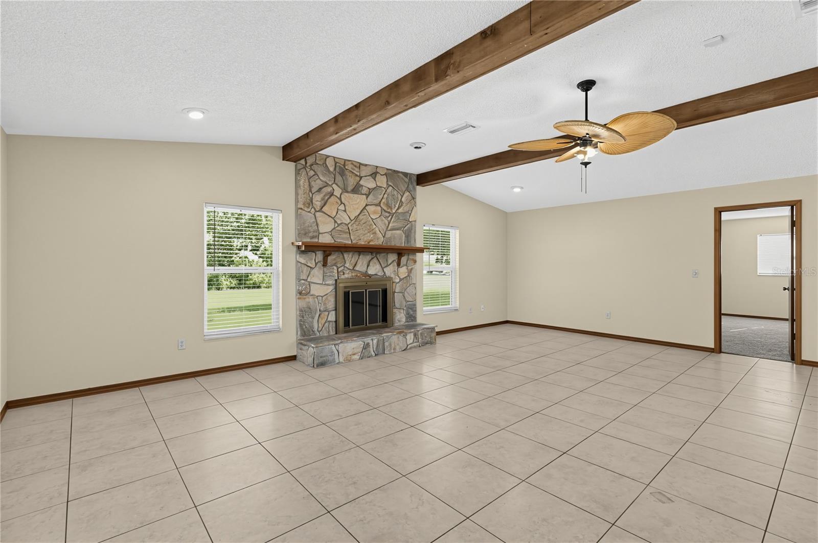 7488 Allen Dr Property Photo 4