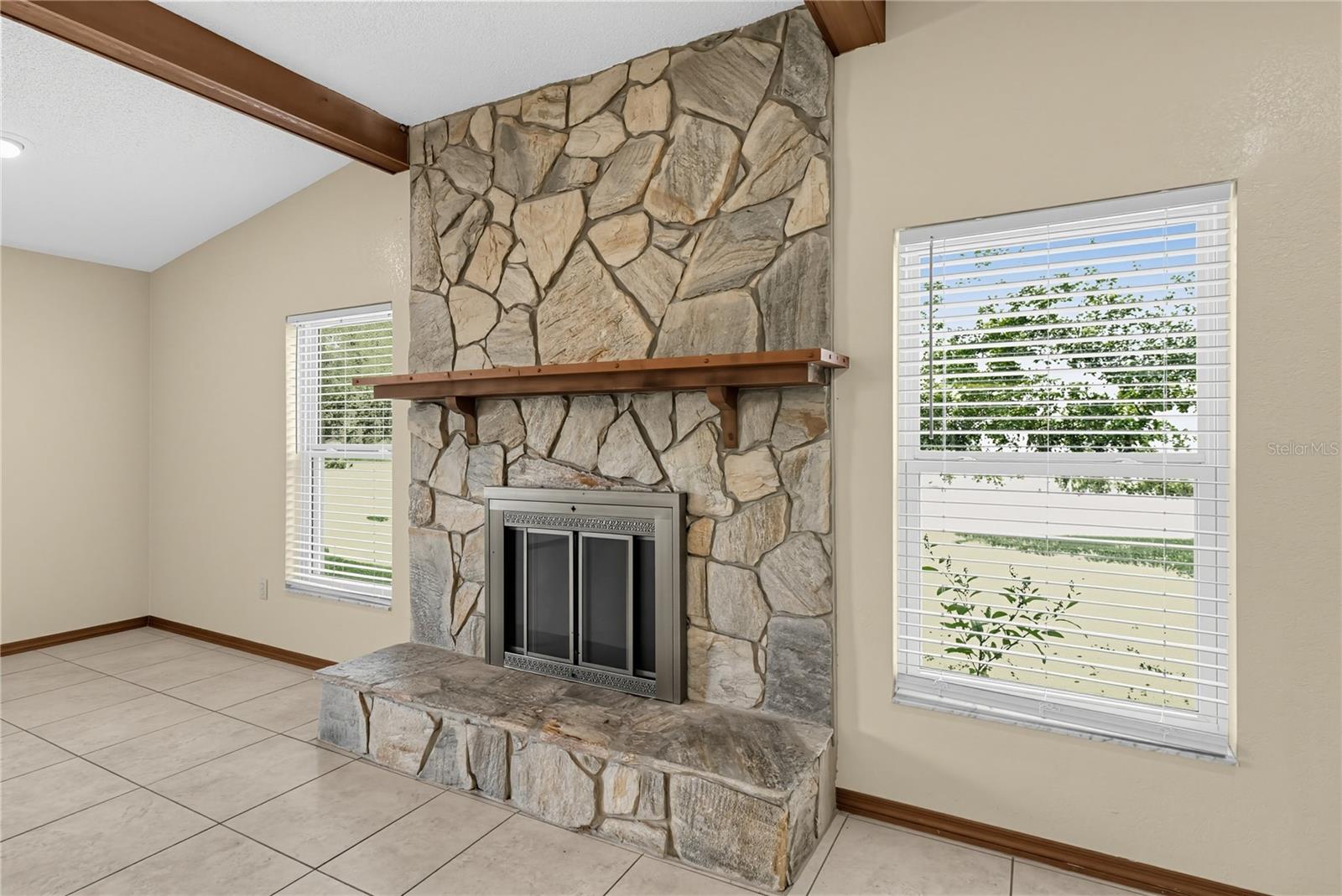7488 Allen Dr Property Photo 5
