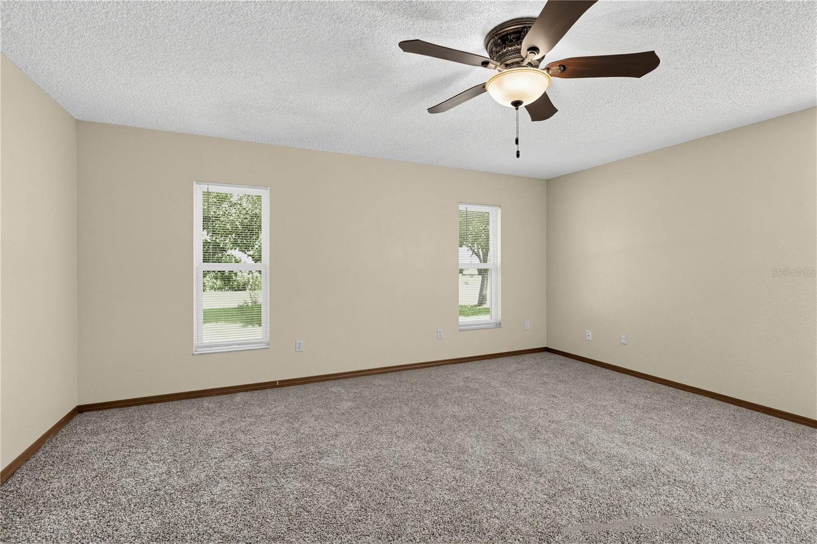 7488 Allen Dr Property Photo 13