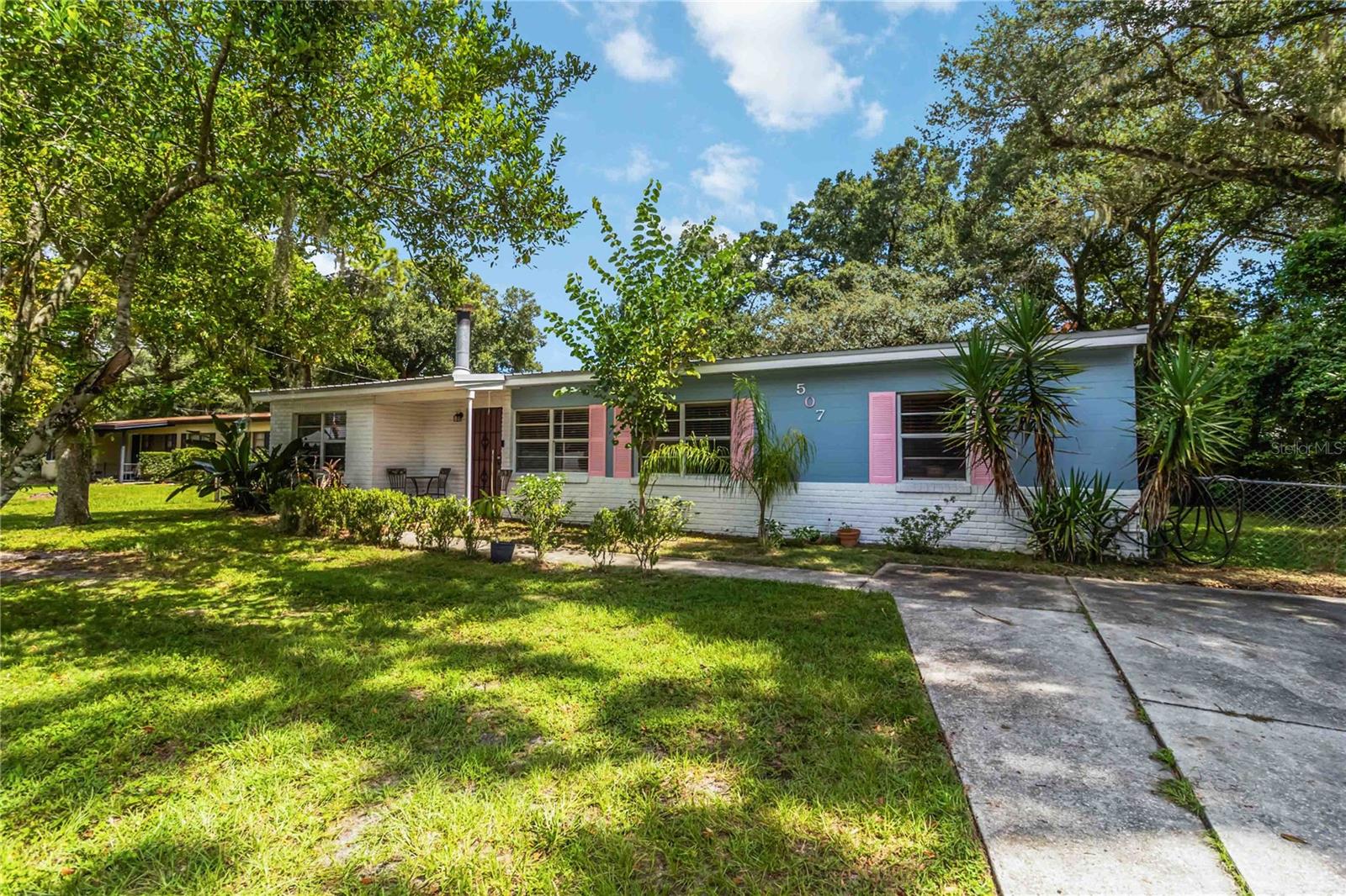 507 BEVERLY AVE Property Photo 1