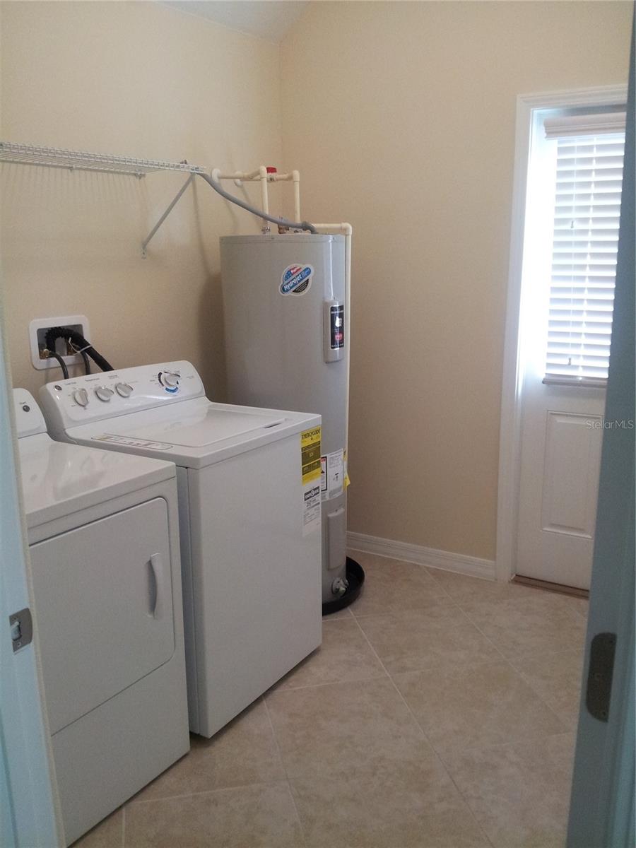 7651 Fordson Ln Property Photo 15