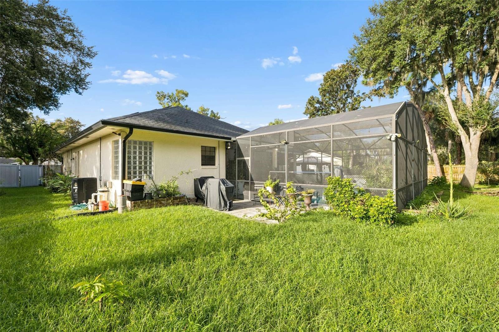 1559 Skyline Dr Property Photo 35