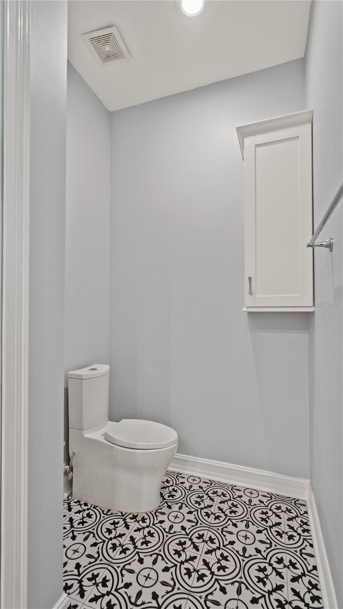 650 Campus St #204 Property Photo 31