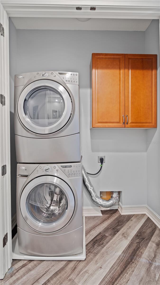 650 Campus St #204 Property Photo 41