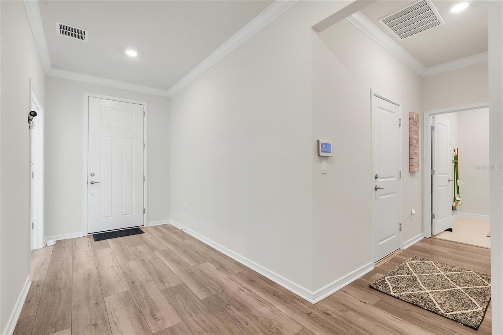 4540 Gliding Wave St Property Photo 7