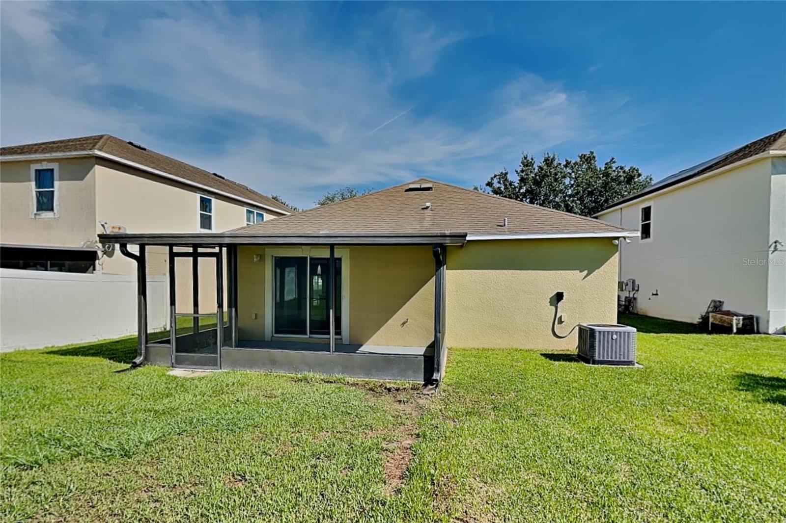 O6442262 Property Photo 17