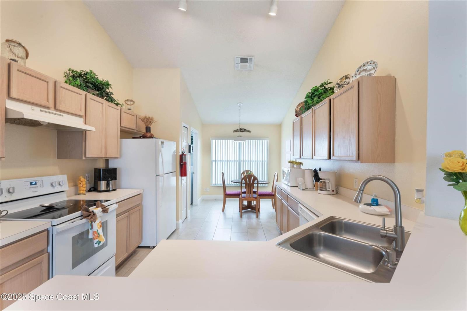 4632 Eagle Peak Dr Property Photo 6
