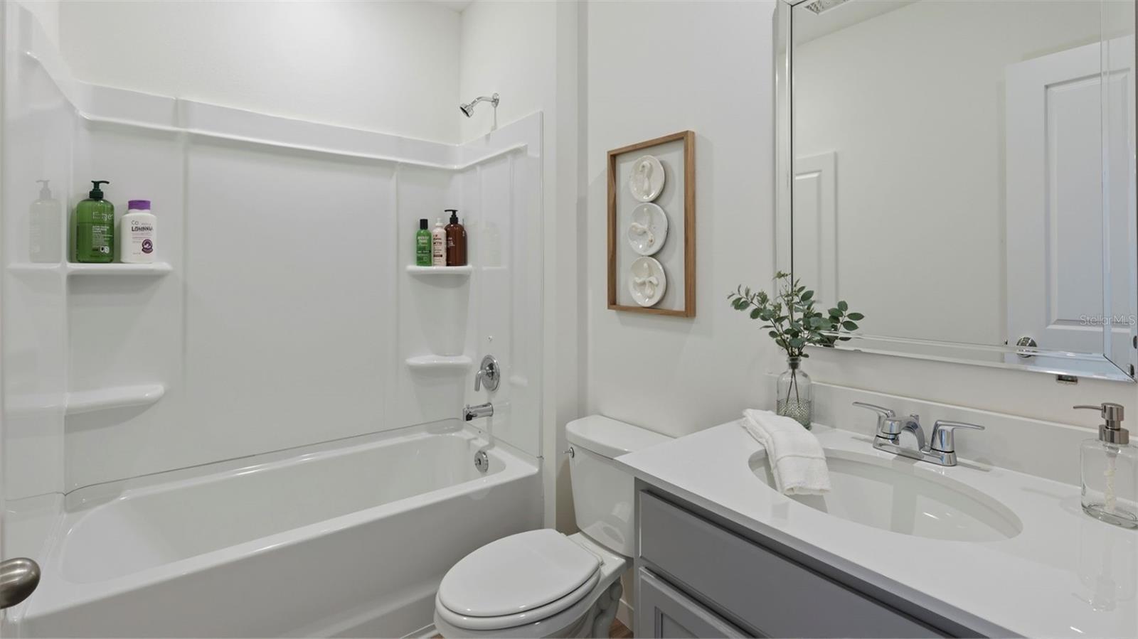 956 Champion Ridge Dr Property Photo 9