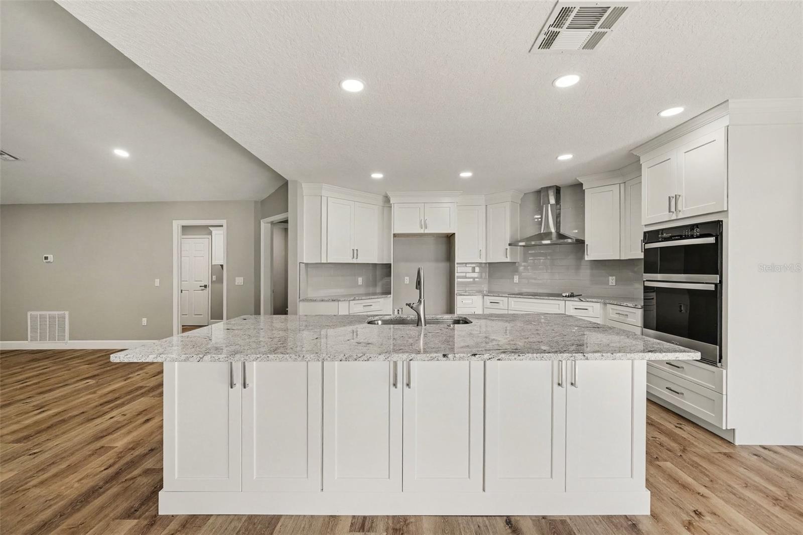 33608 Overton Dr Property Photo 2