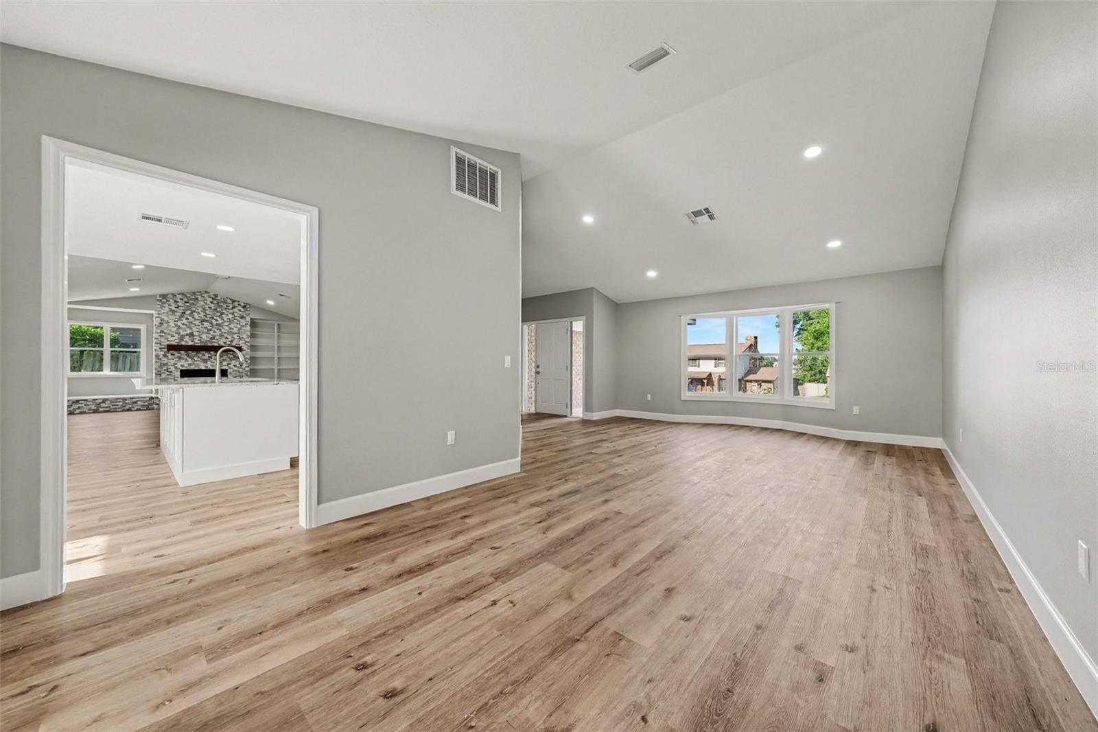33608 Overton Dr Property Photo 6