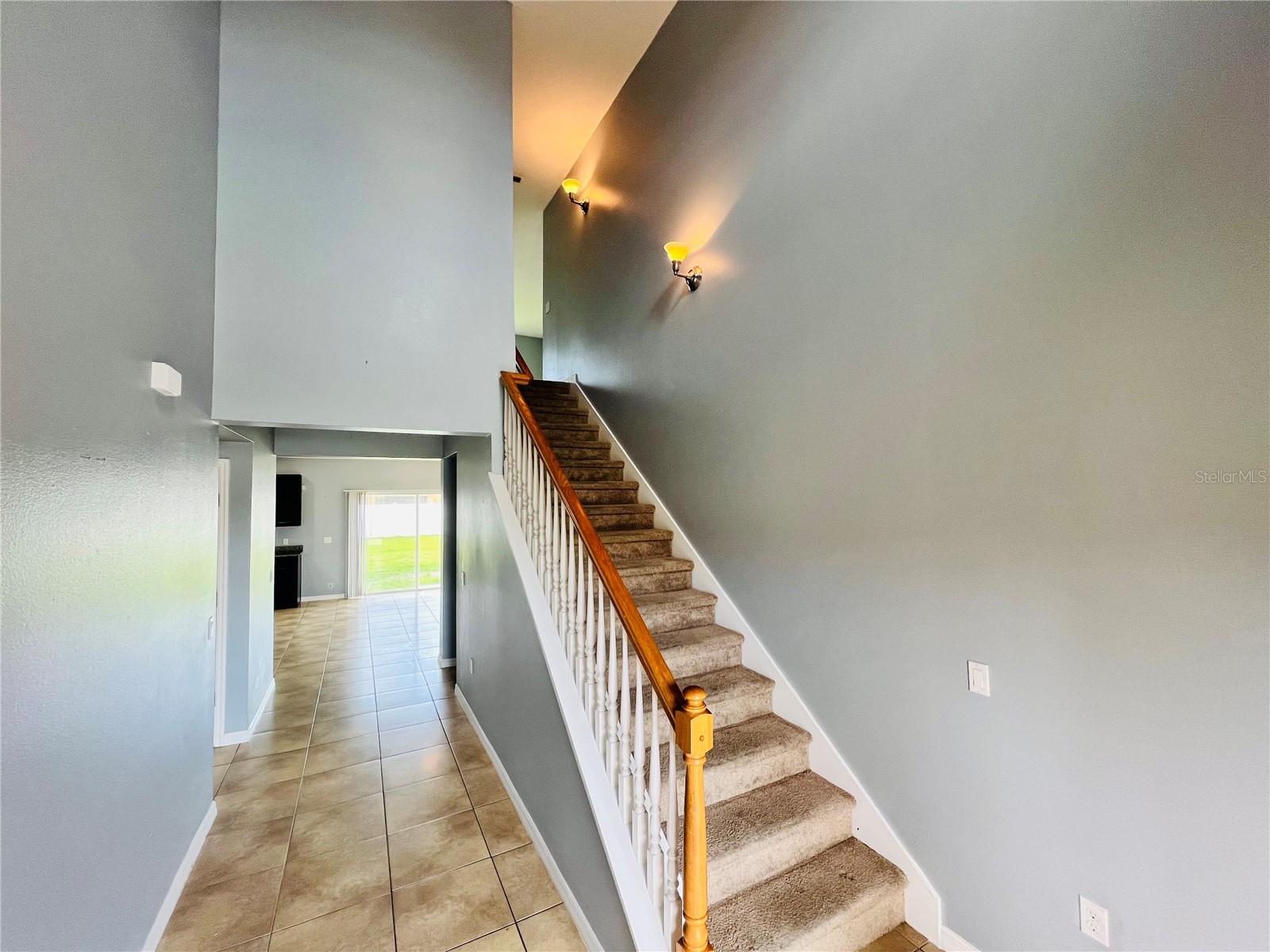 2352 Levante Ct Property Photo 4