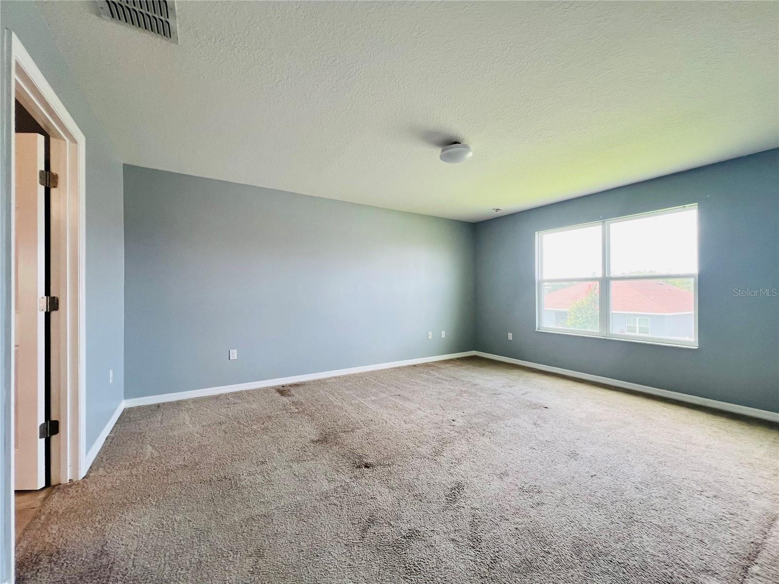 2352 Levante Ct Property Photo 10