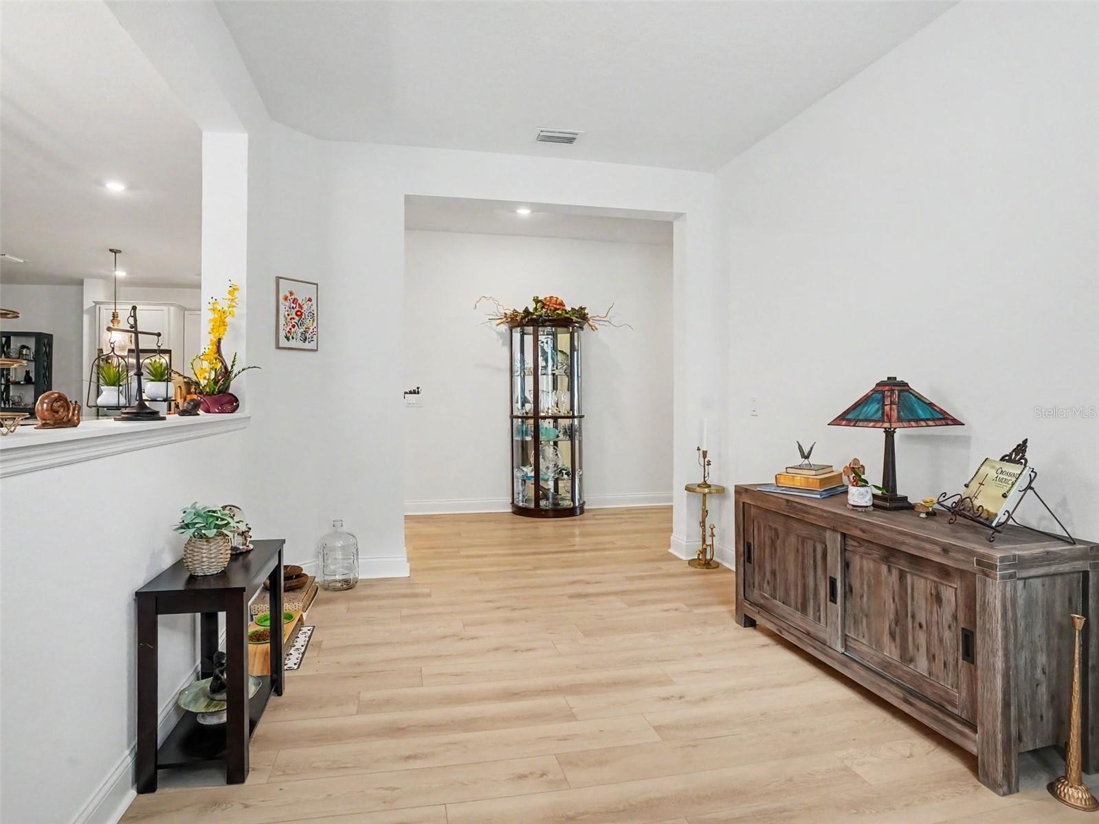 5984 Sacred Oak Ave Property Photo 9