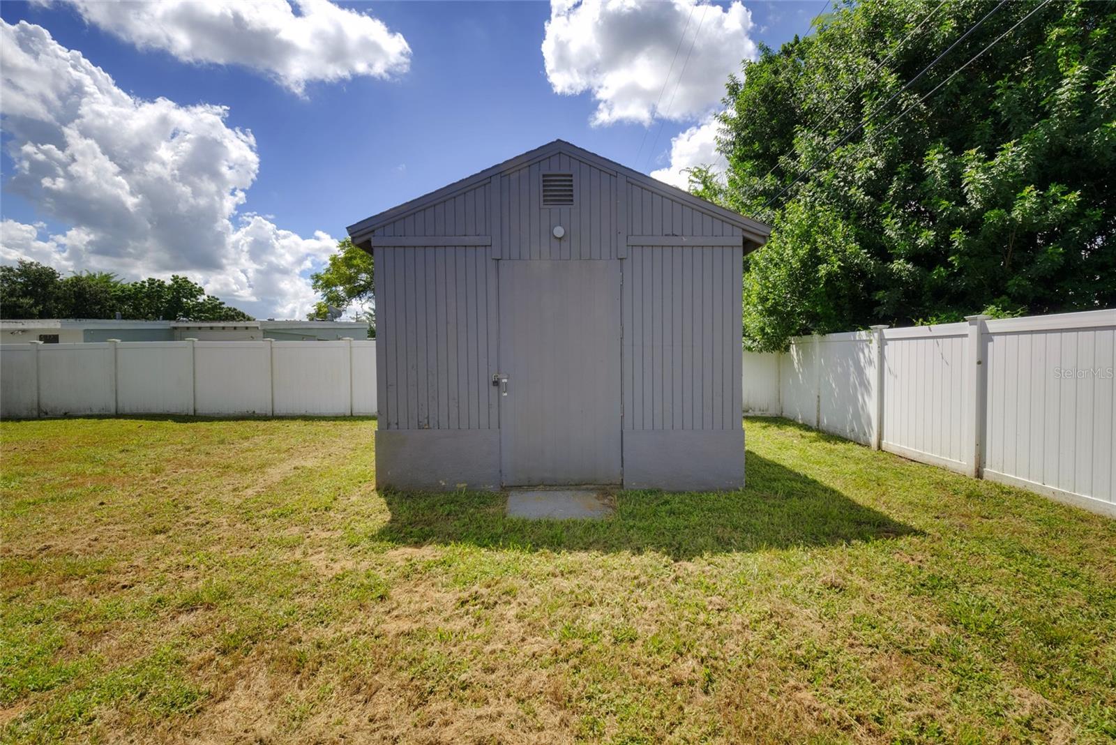 18 N Alder Dr Property Photo 27