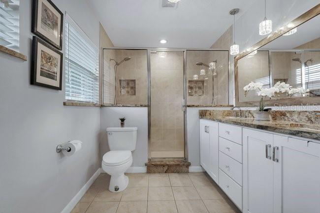 2572 Fifeshire Dr Property Photo 23