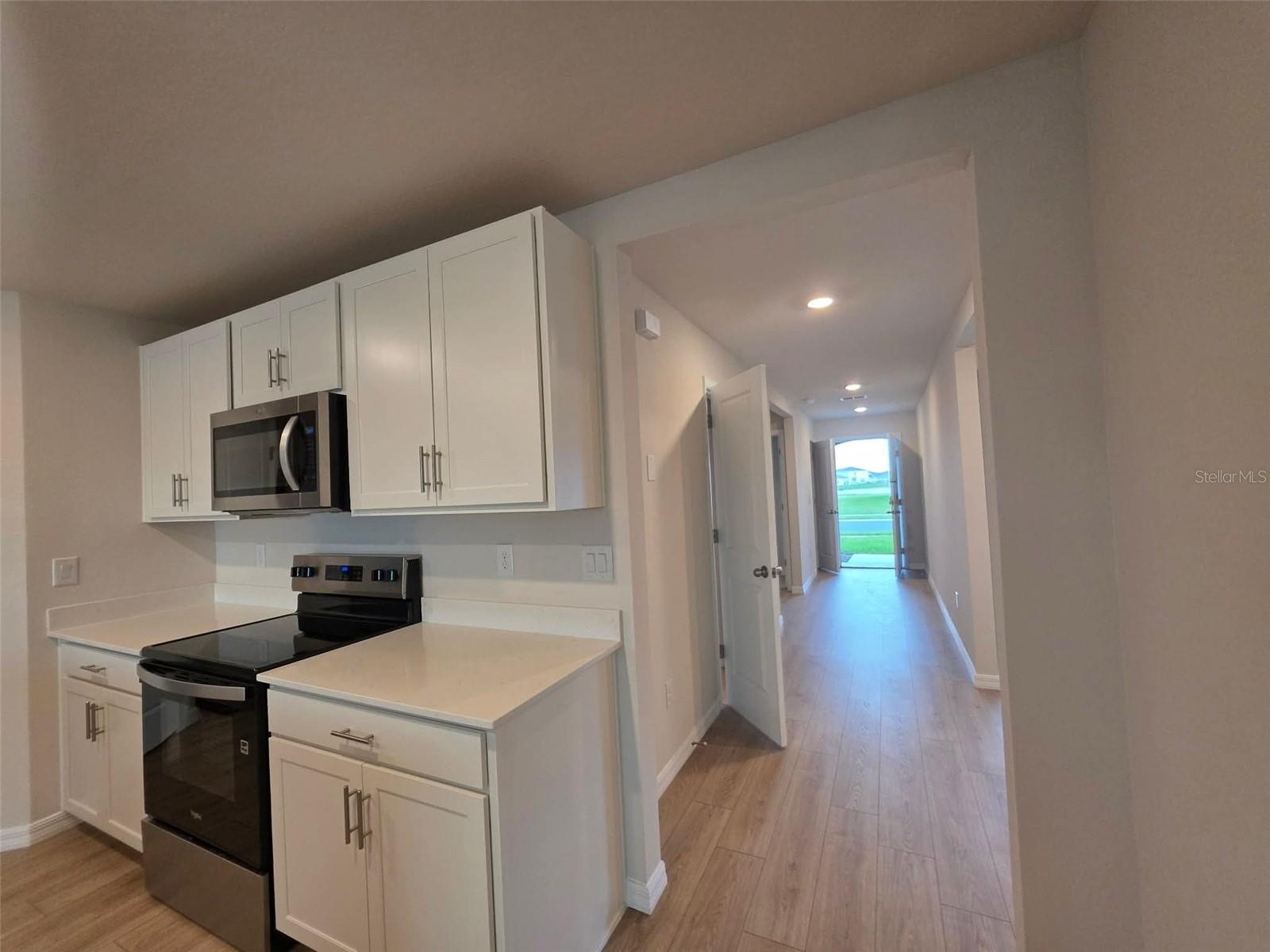 11925 Mountain Island Trl Property Photo 8