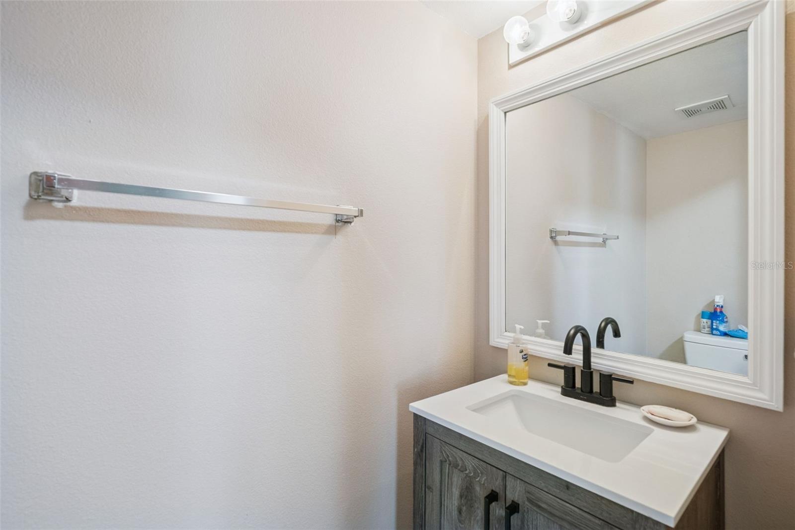 2790 Sanger Ter Property Photo 16