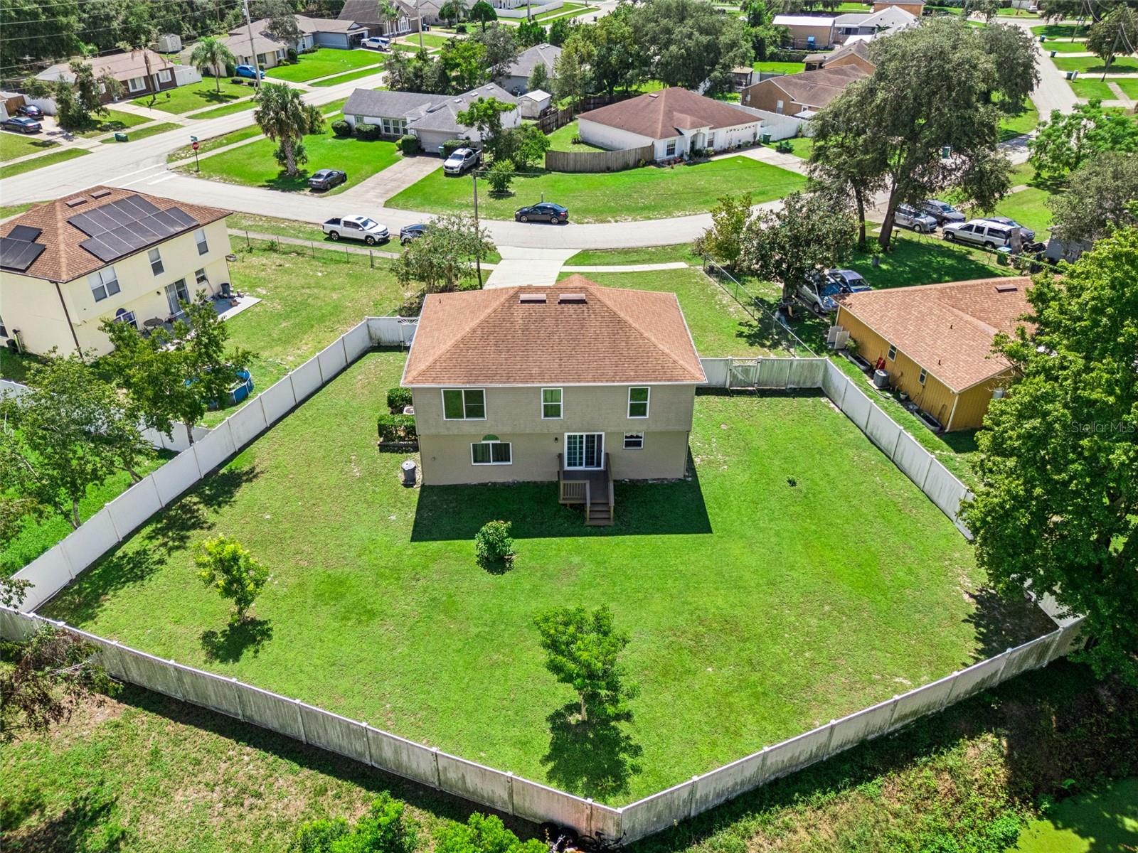 2790 Sanger Ter Property Photo 38