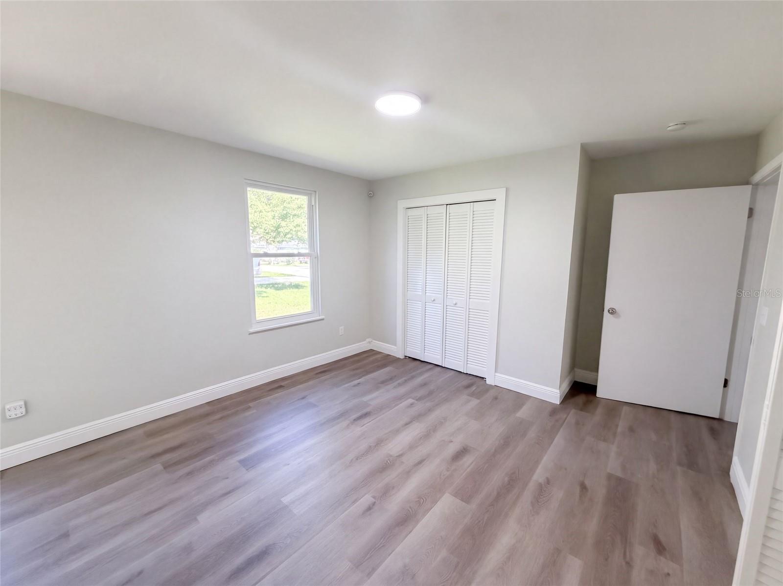 802 Massachusetts Ave Property Photo 16