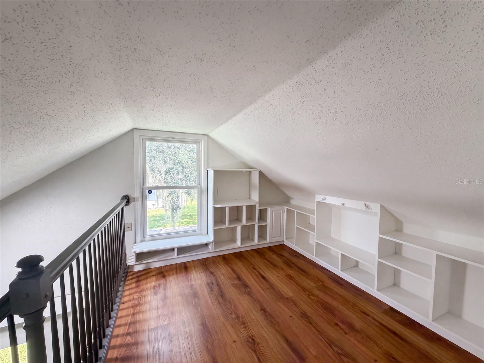 802 Massachusetts Ave Property Photo 19