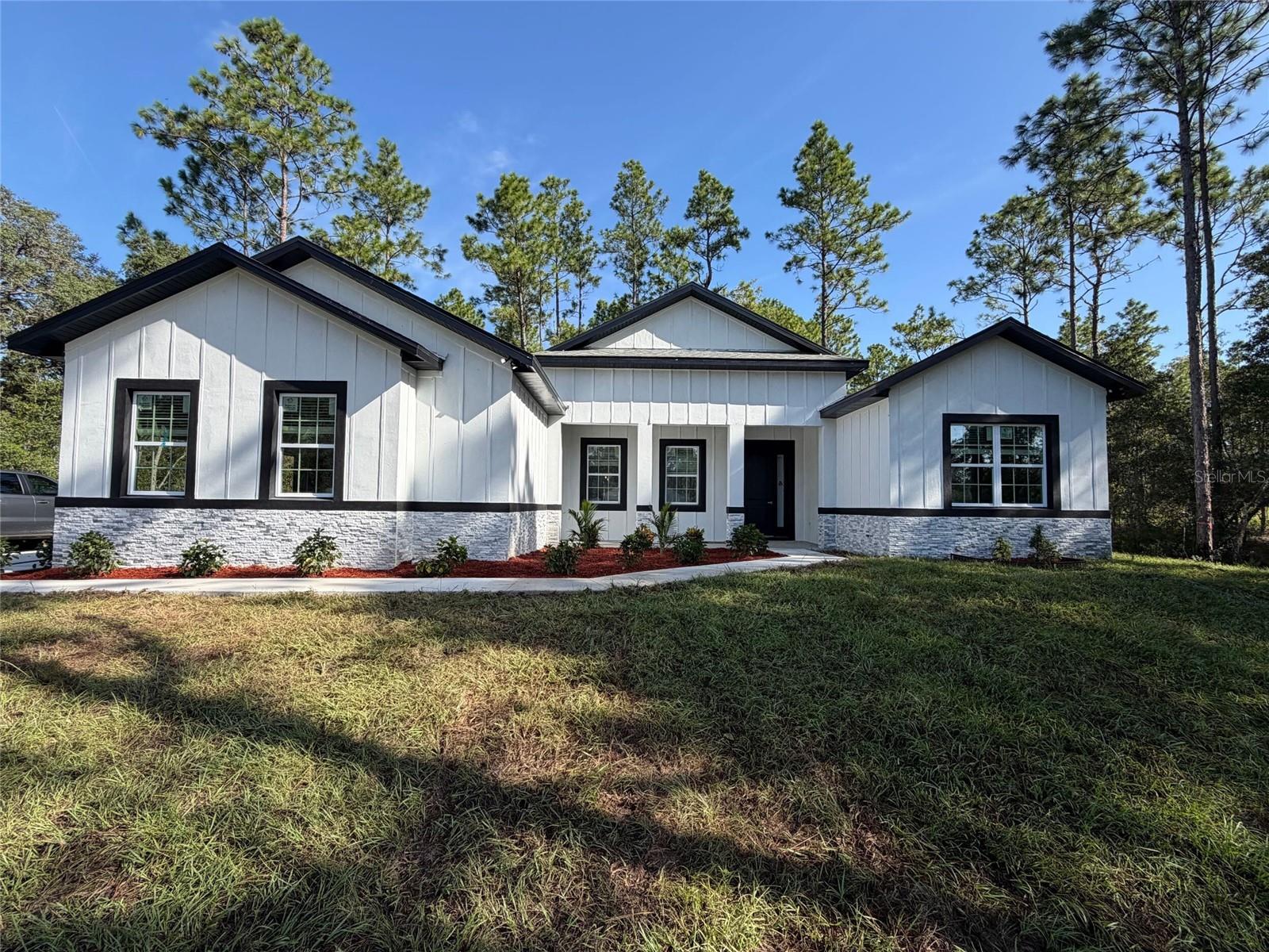 13819 Sw 56th Ln Property Photo 1
