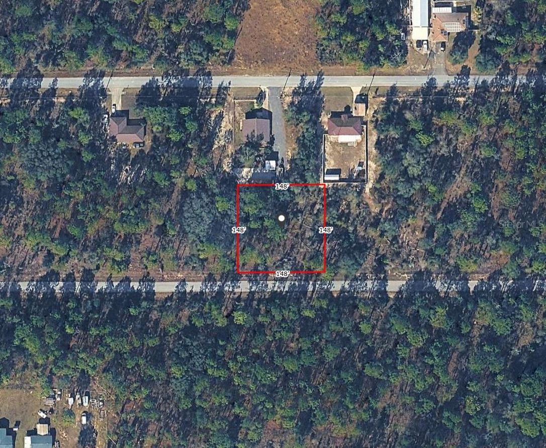 Nw Skylark St Property Photo 1