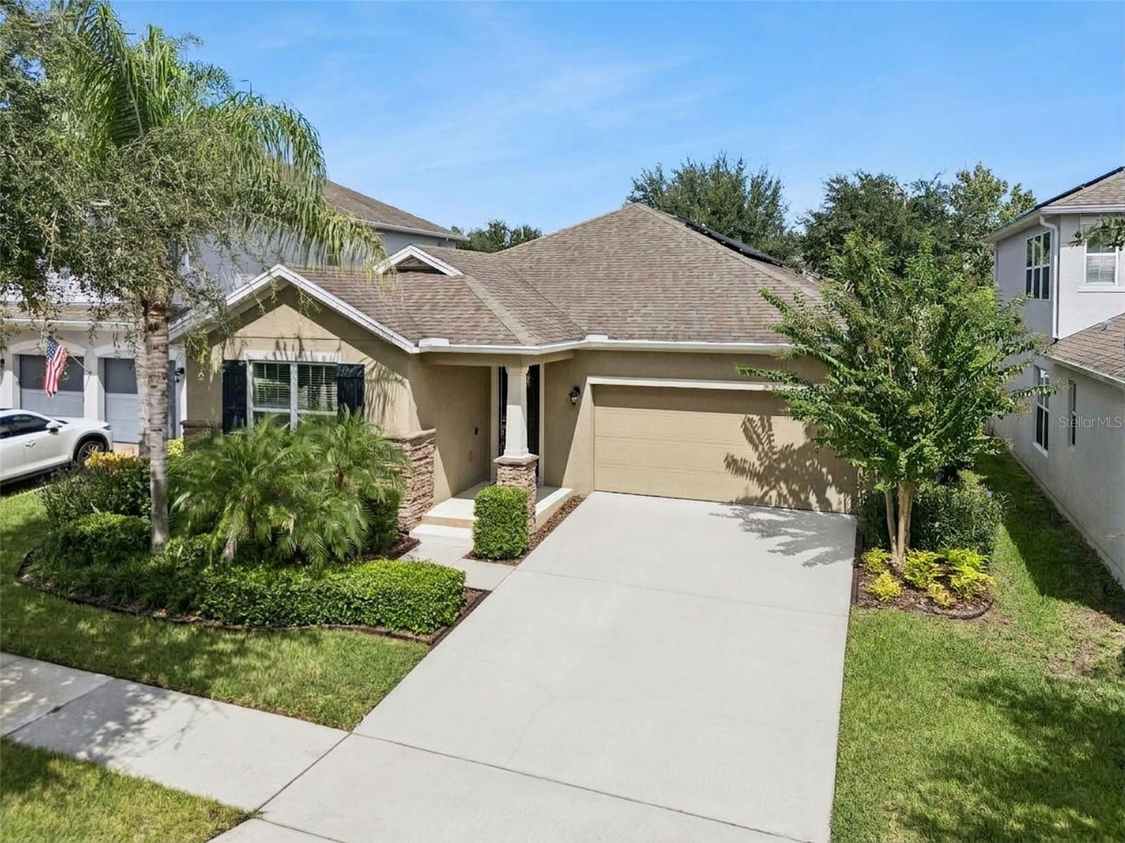 14543 Sabal Crest Way Property Photo 3
