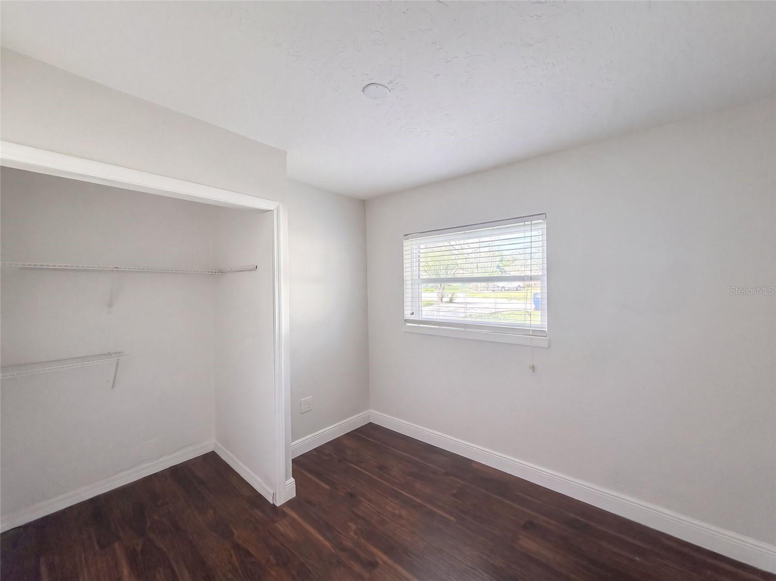 10806 W Elbow Dr Property Photo 12