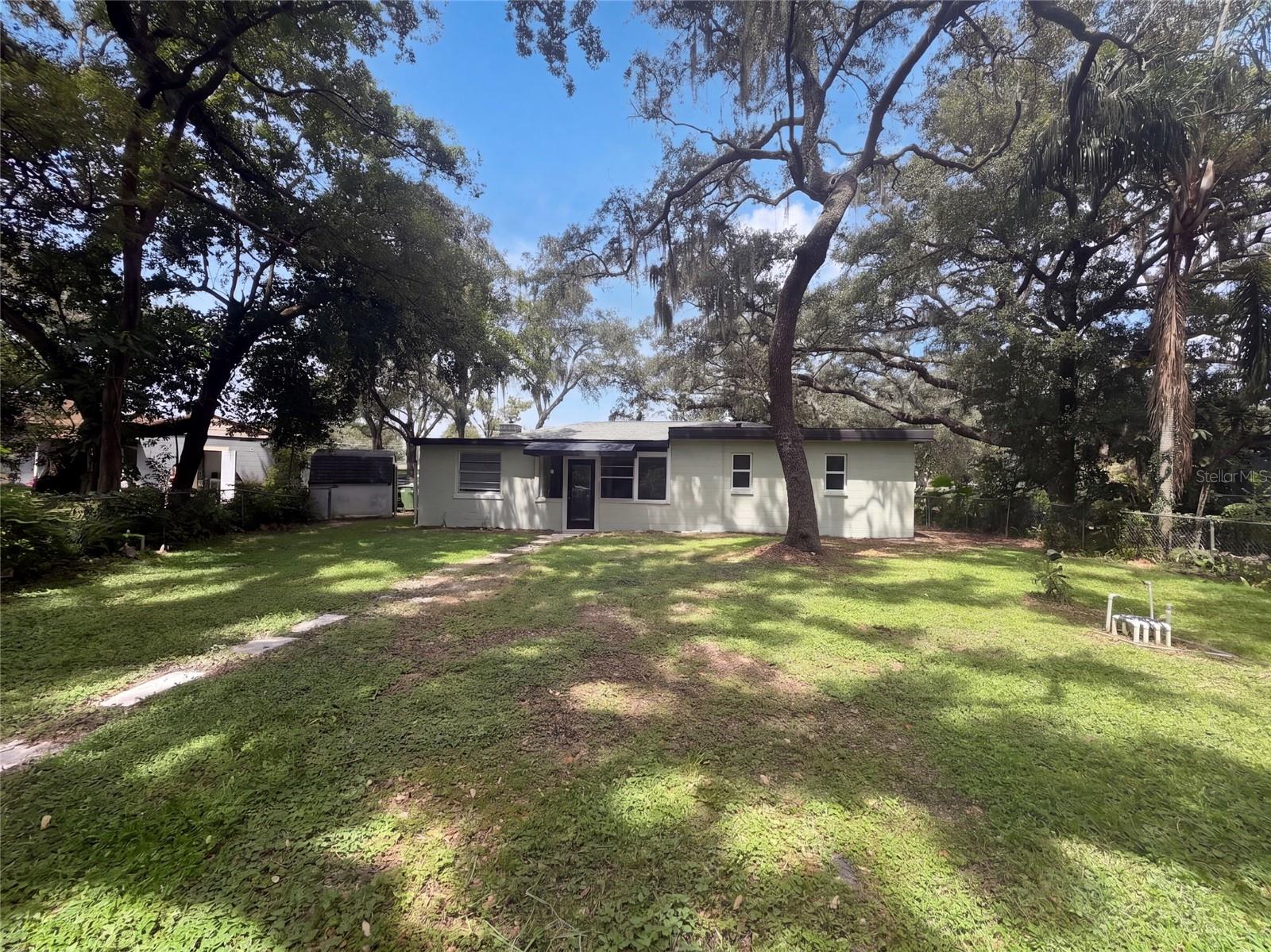 10806 W Elbow Dr Property Photo 19