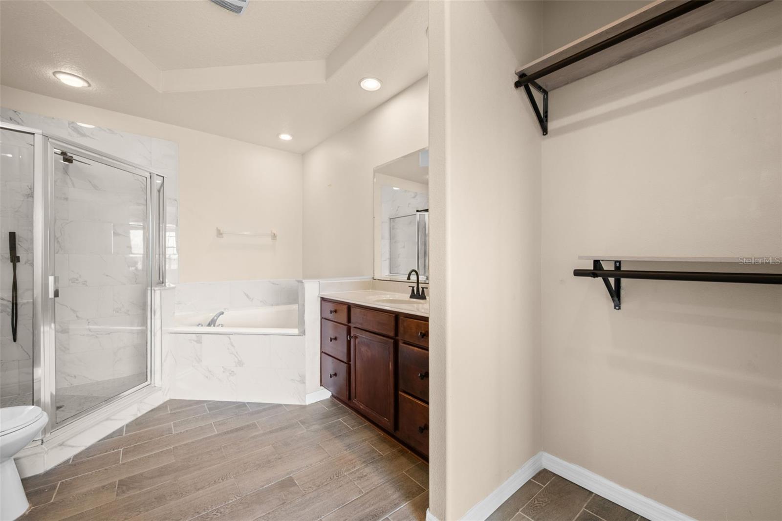 2017 Gold Spring Cv Property Photo 40