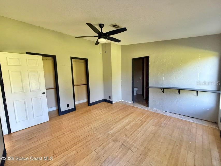 572 N Pine St Property Photo 25