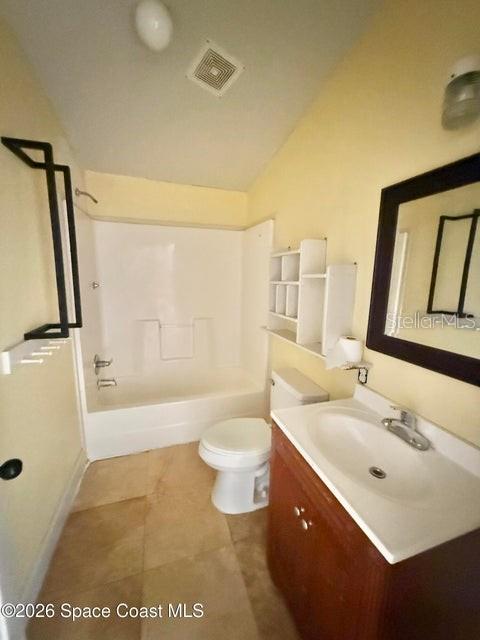 572 N Pine St Property Photo 27