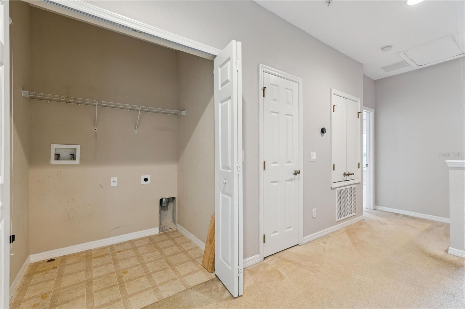 512 Pinebranch Cir Property Photo 23