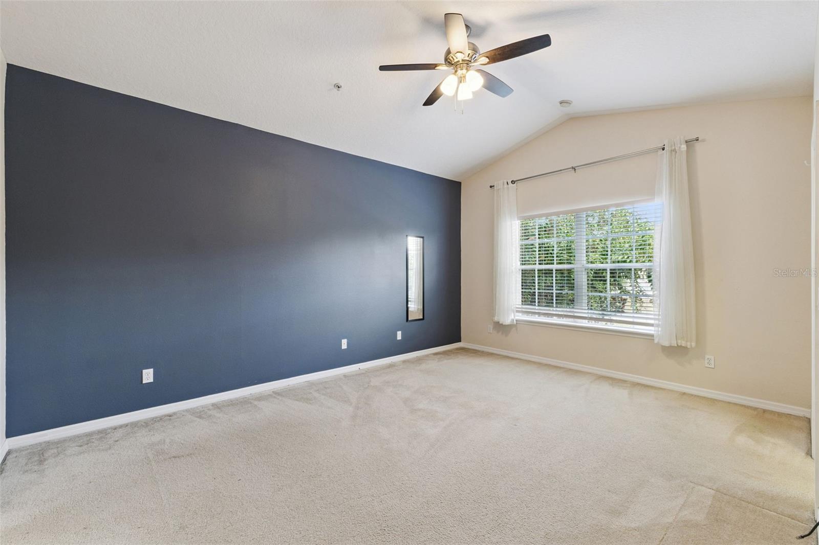 512 Pinebranch Cir Property Photo 26