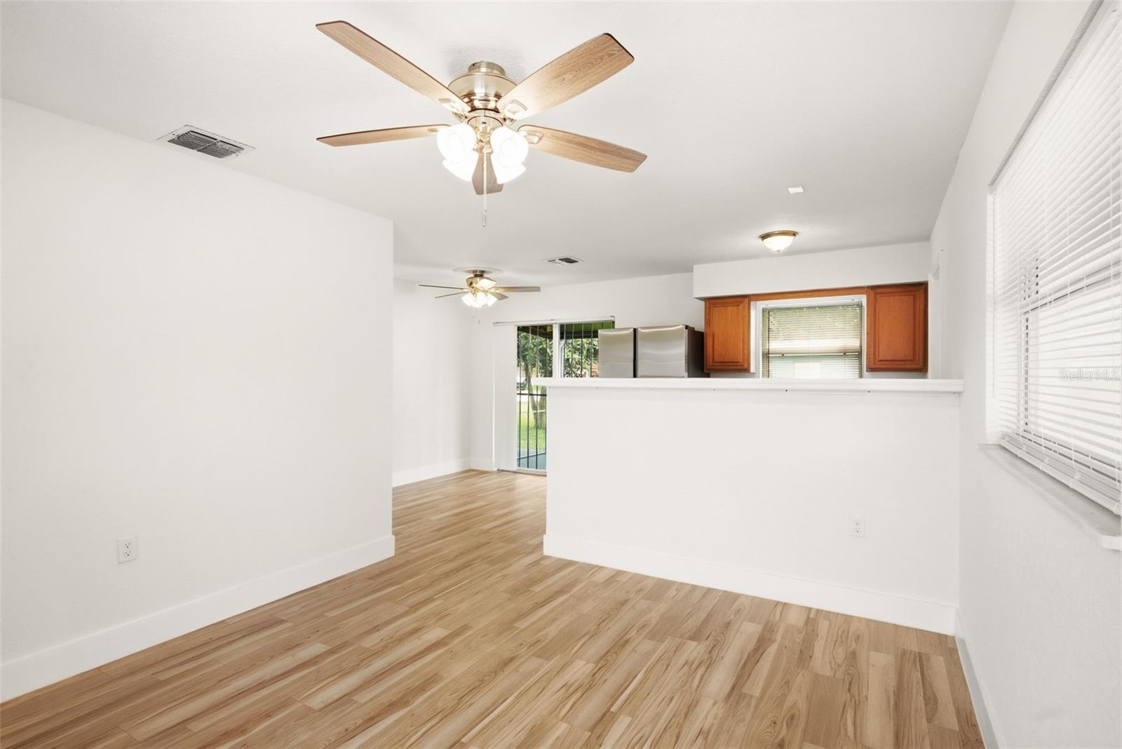 446 Gilman Cir Property Photo 9